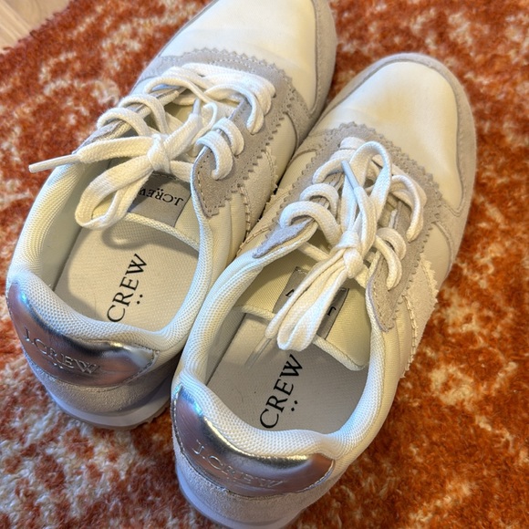 Like new!! Jcrew sneakers , size 6.5 - Picture 3 of 6